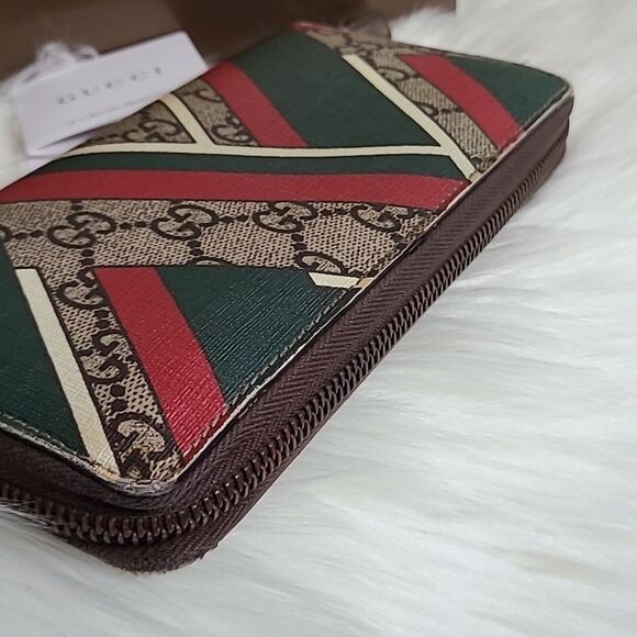💯Authentic Gucci Round Zip Long Wallet GG Chevron Beige Green Red🍀 - Picture 9 of 16